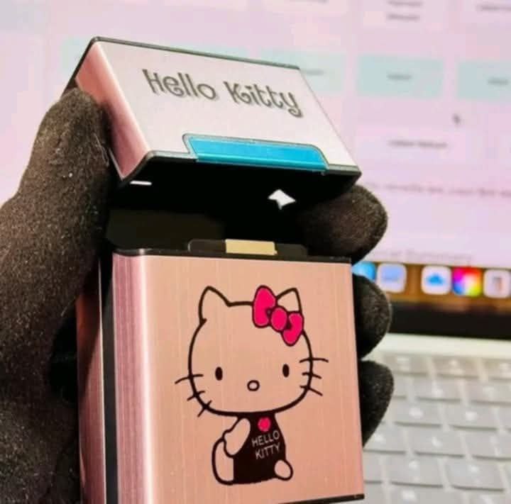 Hello Kitty Aluminum Cigarette Case